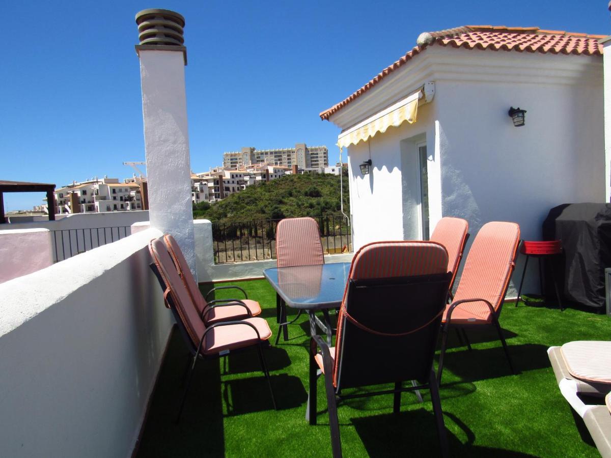 Lomas De Mena Apartamento